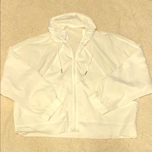 Gorgeous & Rare Lululemon White Crepe Jacket